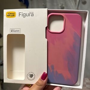 iPhone 12 Pro Max otterbox figura case